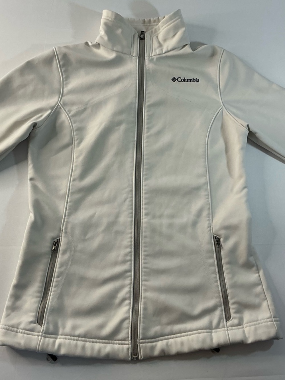 Columbia Women's Cream Full-Zip Softshell Jacket